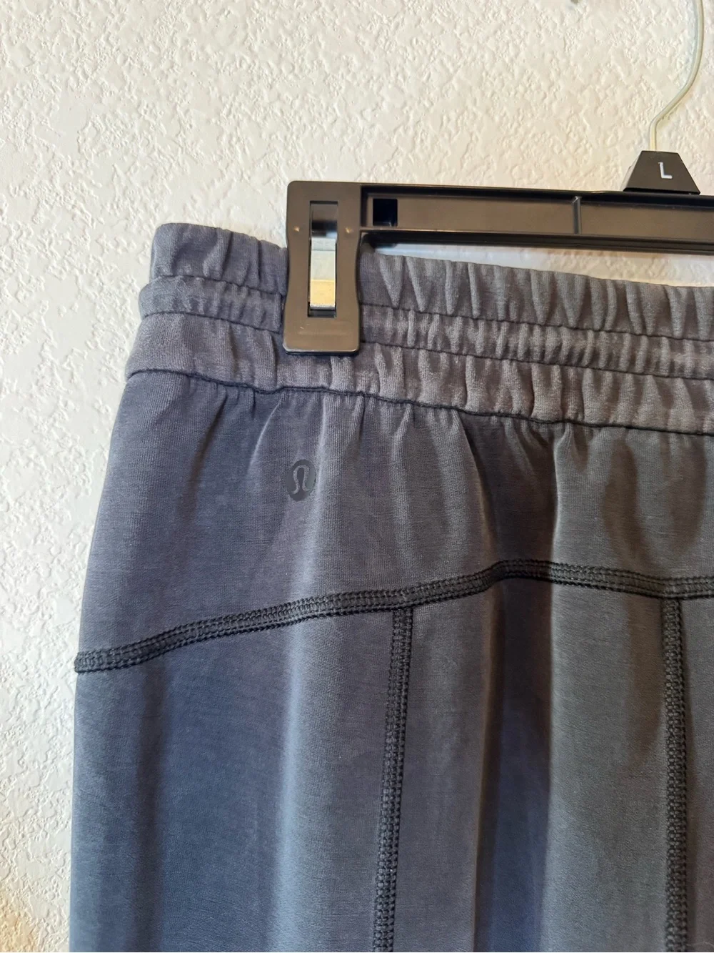 Lululemon Women’s Softstreme High-Rise Pant Size 6